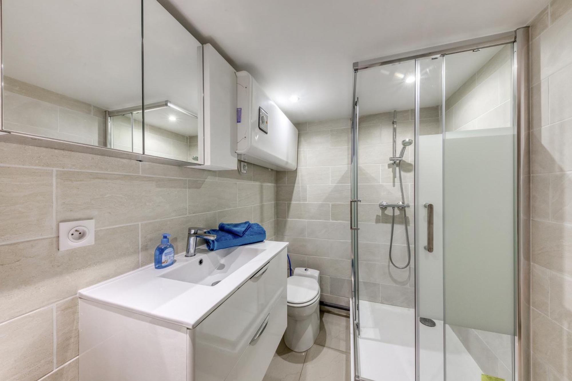 Studio Cosy - 35M2 - Paris -Disneyland - Rer A Noisy-le-Grand Bagian luar foto