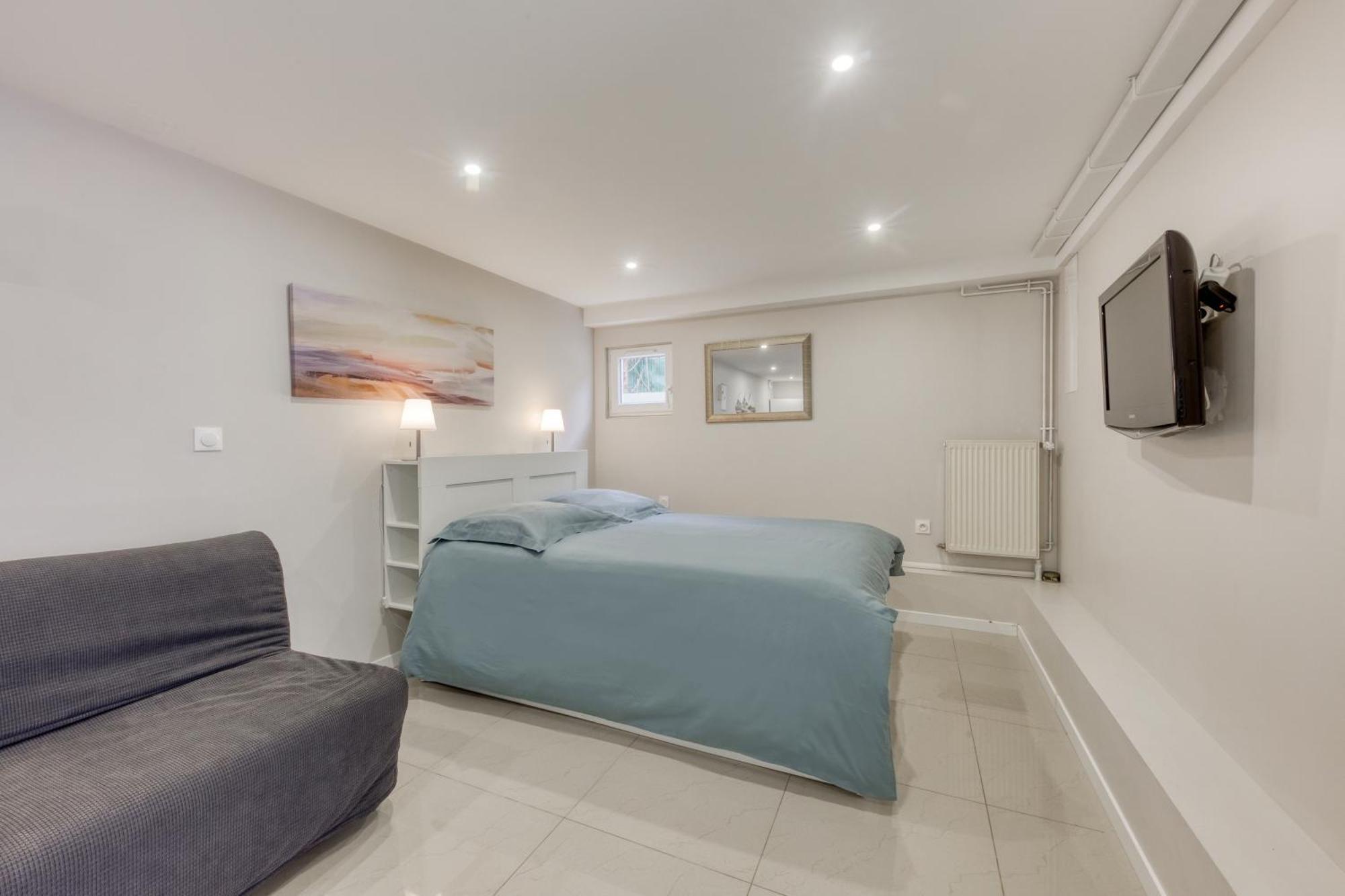 Studio Cosy - 35M2 - Paris -Disneyland - Rer A Noisy-le-Grand Bagian luar foto