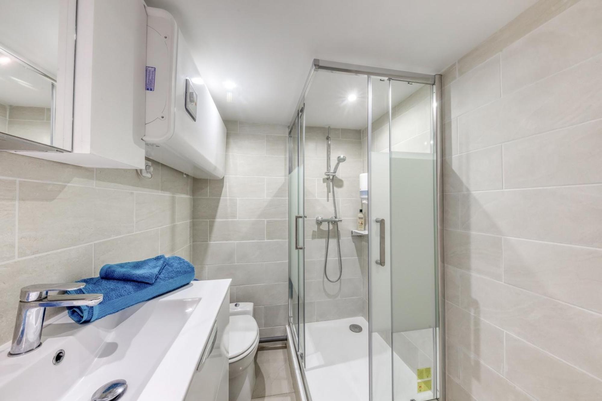 Studio Cosy - 35M2 - Paris -Disneyland - Rer A Noisy-le-Grand Bagian luar foto